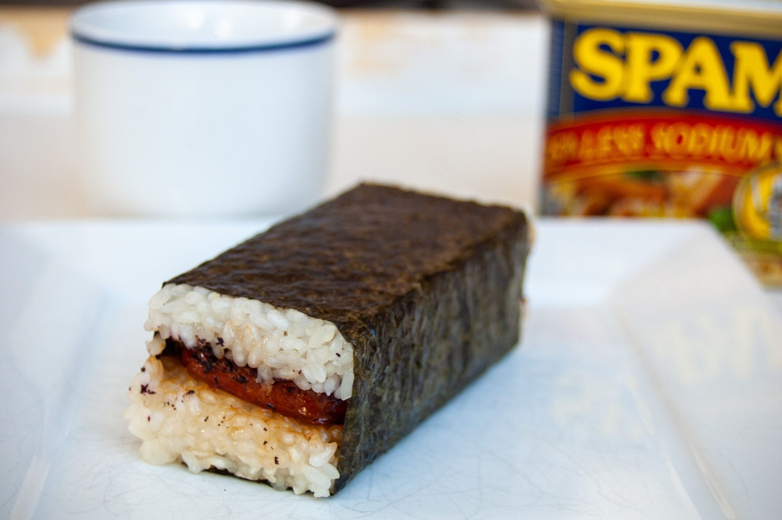 Spam musubi là món ăn gì?