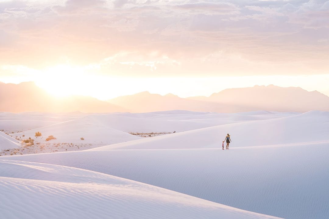 White Sands – Đồi cát trắng gây hiểu lầm là tuyết tại Mỹ